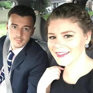 Meet your Posher, Alinda