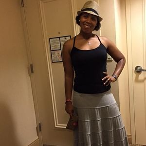 Meet your Posher, Jameca