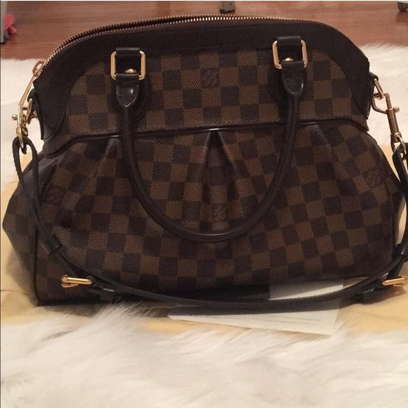 ❌SOLD❌ Louis Vuitton Trevi Pm Damier - Picture 2 of 4