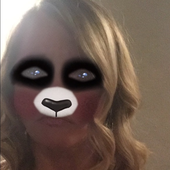 Meet your Posher, Wendi