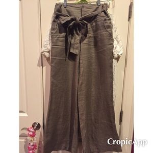 Wide legged linen high waist pants