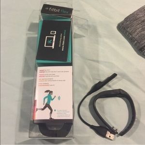 Fitbit flex - like new.