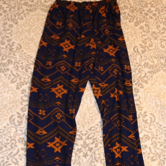 LulaRoe tribal leggings