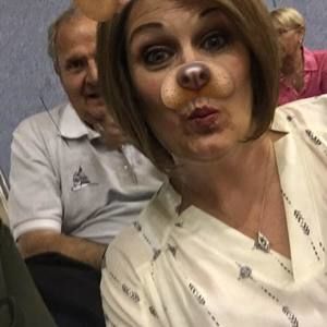 Meet your Posher, Kelli