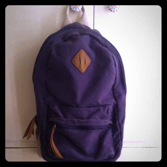 -NOT FOR SALE-F21 backpack