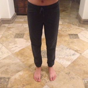 Lulu lemon joggers