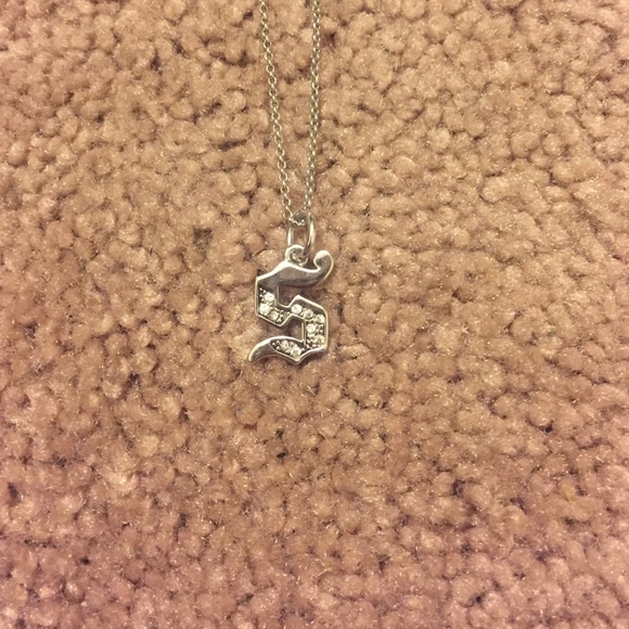 "Juicy Couture "S" initial necklace