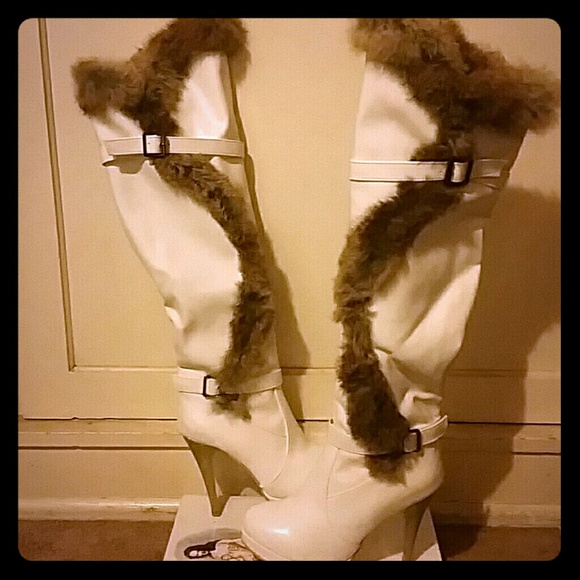 White boots with fur trim!