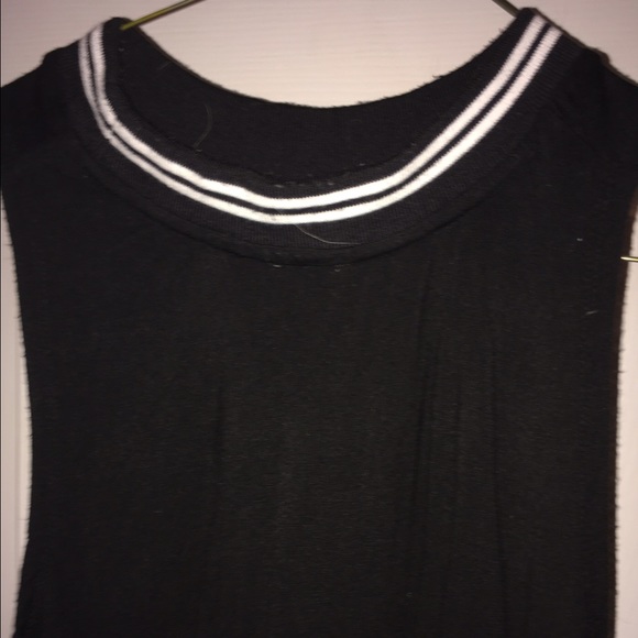 CARTOON NETWORK GRAPHIC MUSCLE TEE - Picture 3 of 3