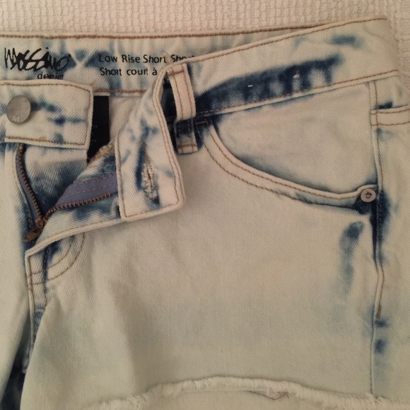 Low Rise Short Shorts - Picture 4 of 4