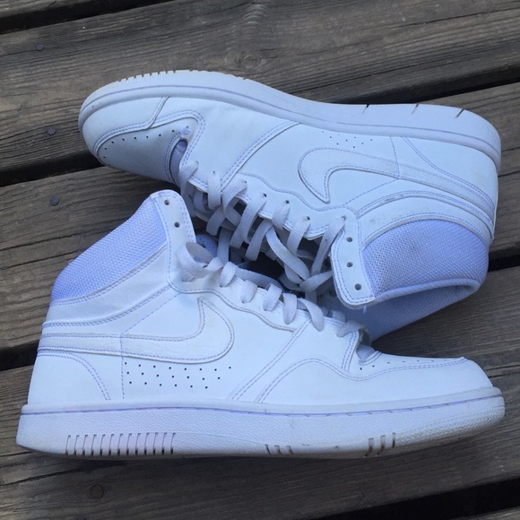 Nike Court Forces