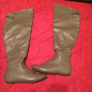 Elle over the knee boots