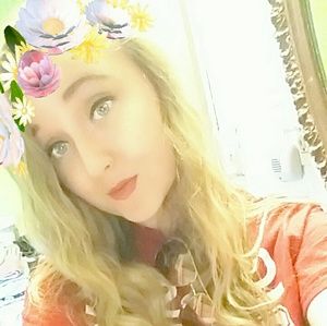 Meet your Posher, Melanie