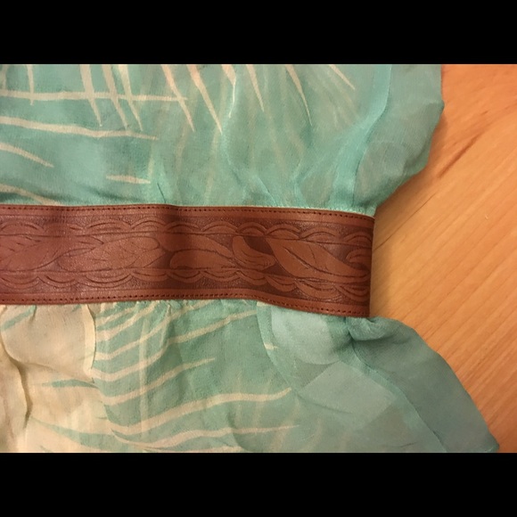 Silk blouse with leather detail - Picture 3 of 4