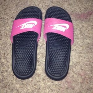 Nike slippers