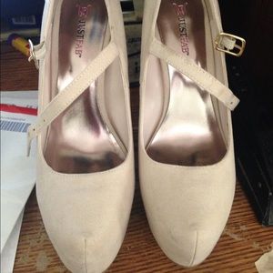 Just Fab High heel Shoe