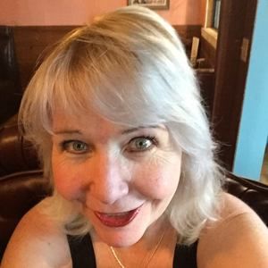 Meet your Posher, Joyce