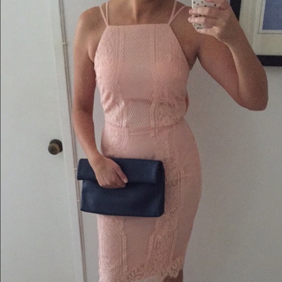 Peach Lace Midi Dress - Picture 4 of 4