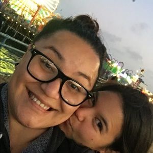 Meet your Posher, Nancy