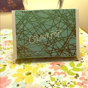 Adorable colourpop case from a holiday collection