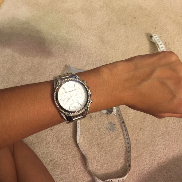 ❌SOLD❌Michael Kors Watch - Picture 3 of 4