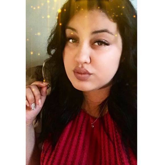 Meet your Posher, Vanessa