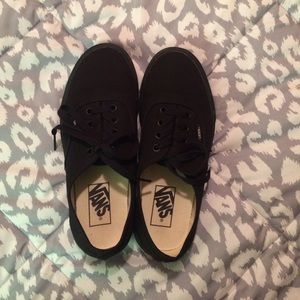 Vans size 7 in women's, 5.5 men's