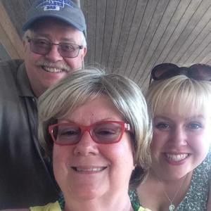 Meet your Posher, Debra