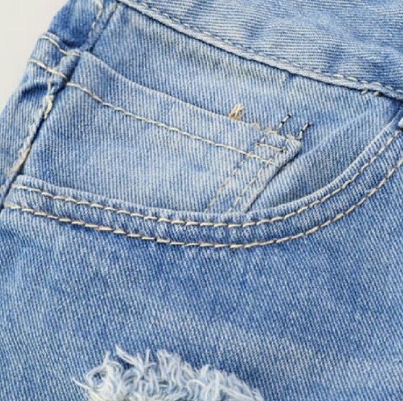 Blue Retro High Waist Distressed Denim Mom Jeans - Picture 3 of 4