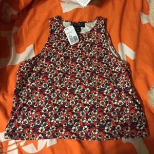 Floral crop top.