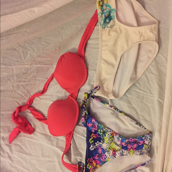 Push up target bathing Suit with two bottoms