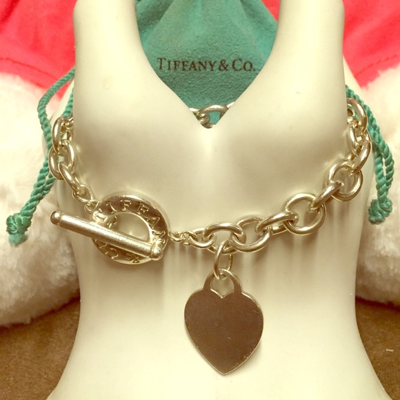 Tiffany & Co. Jewelry - ✨SALE✨Auth. ©Tiffany & Co. Heart Toggle Bracelet!