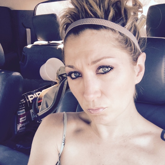 Meet your Posher, Nicole