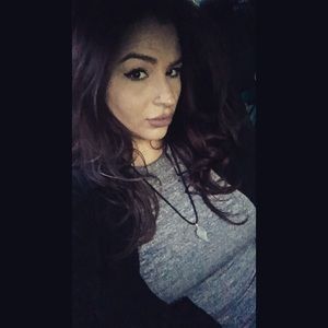 Meet your Posher, Christina