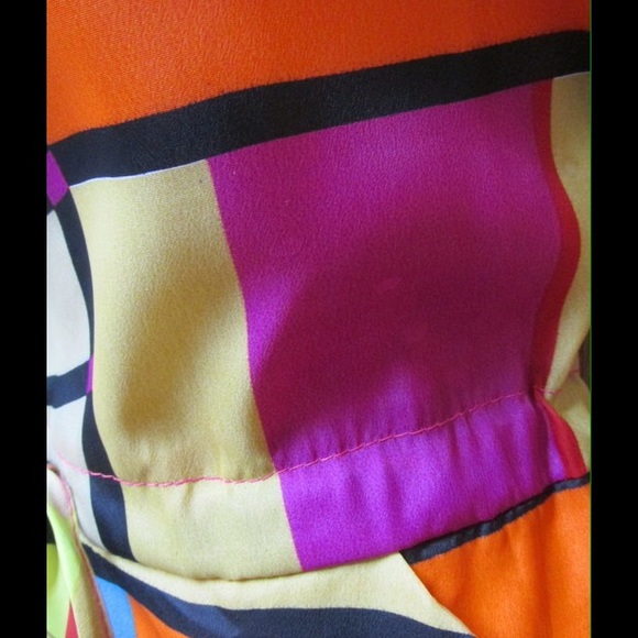 Cute Block Dress W/ Ties & 2 Side Pockets - Picture 4 of 4