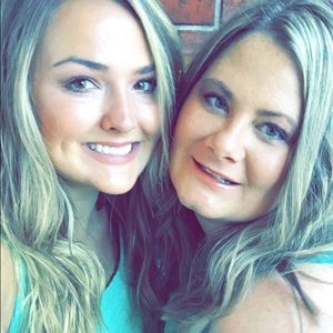 Meet your Posher, Kara