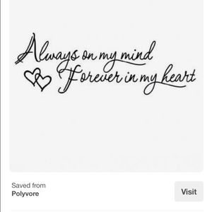 Meet your Posher, Carolina