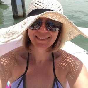 Meet your Posher, Sonia