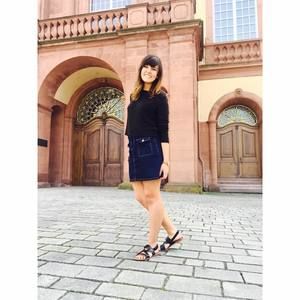 Meet your Posher, Kelly