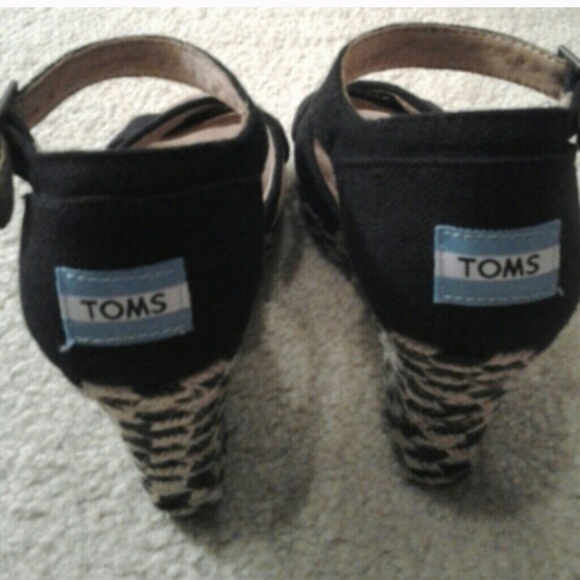 Tom Wedges black