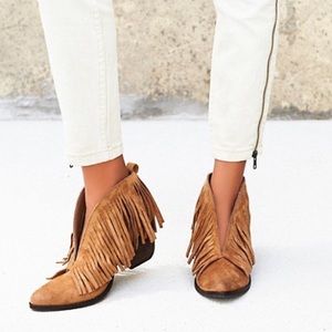 Tulsi Fringe Boot