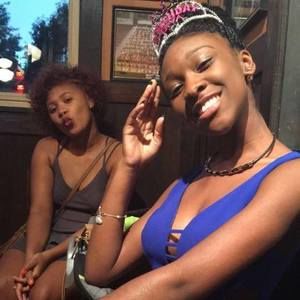 Meet your Posher, Kierstan