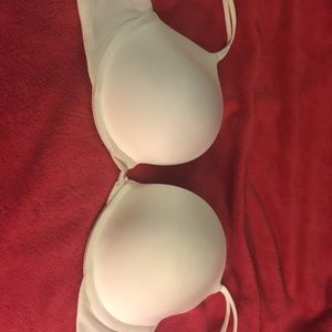 Victoria's Secret White Very Sexy 38B Push Up