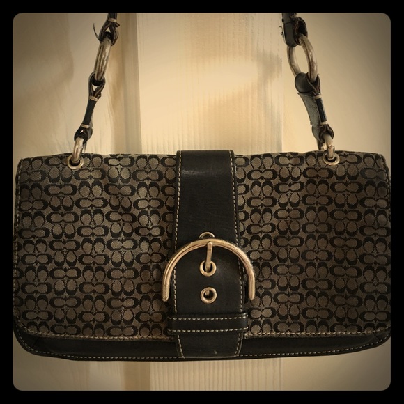 Couch purse