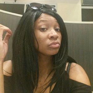 Meet your Posher, Tonya