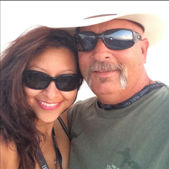 Meet your Posher, Joel - Picture 1 of 1