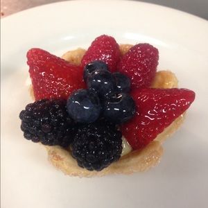 Meet your Posher, Reyna