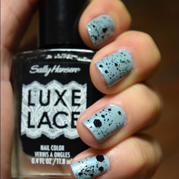 NEW Sally Hansen Luxe Lace Polish