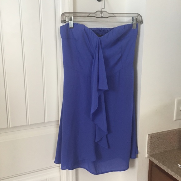 Express periwinkle strapless dress size 4