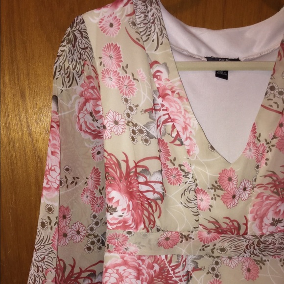 CLEARANCE Botanical print sheer sleeve blouse